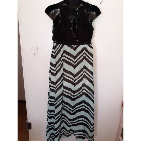 Forever 21 + maxi dress - Picture 7 of 9